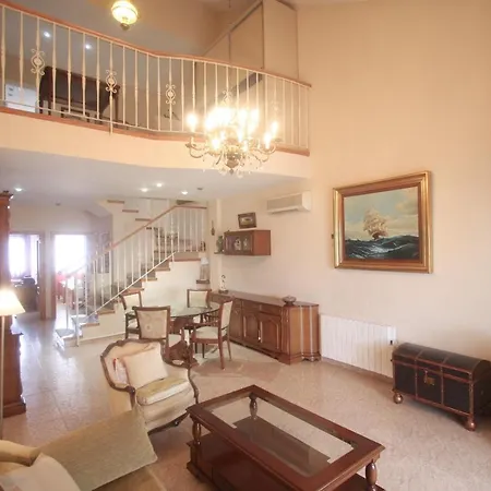 Atico Duplex Con Terraza Marivi Denia